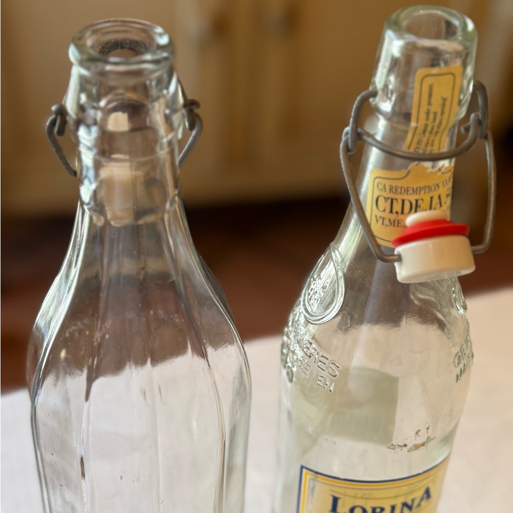 Glass bottles - Picture 3 of 6